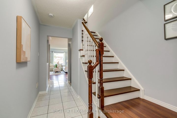 Photo 12 at 104 - 2945 Thomas Street, Central Erin Mills, Mississauga