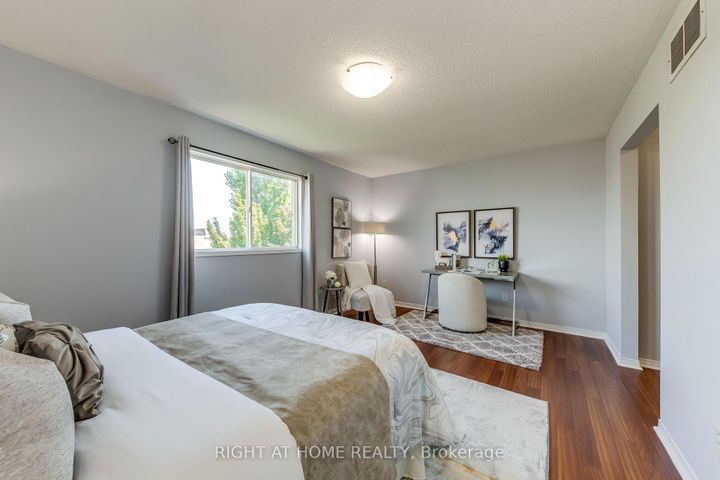 Photo 16 at 104 - 2945 Thomas Street, Central Erin Mills, Mississauga