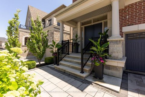 Photo 4 at 27 Mower Avenue, Patterson, Vaughan