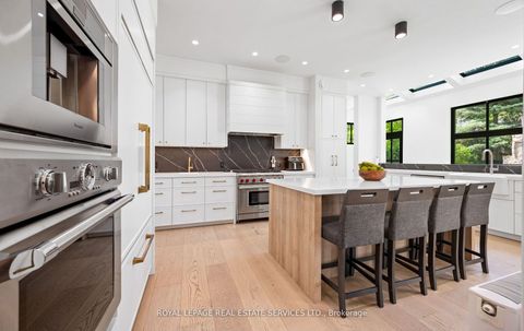 Photo 14 at 10 Colwood Road, Humber Valley, Toronto