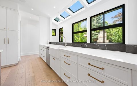 Photo 16 at 10 Colwood Road, Humber Valley, Toronto