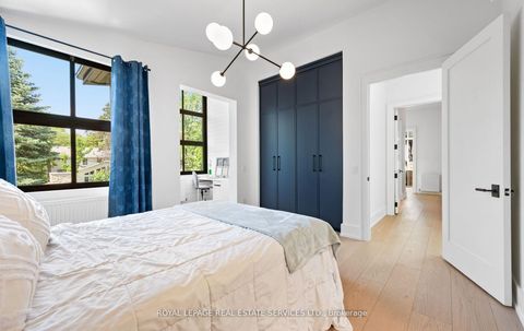Photo 27 at 10 Colwood Road, Humber Valley, Toronto