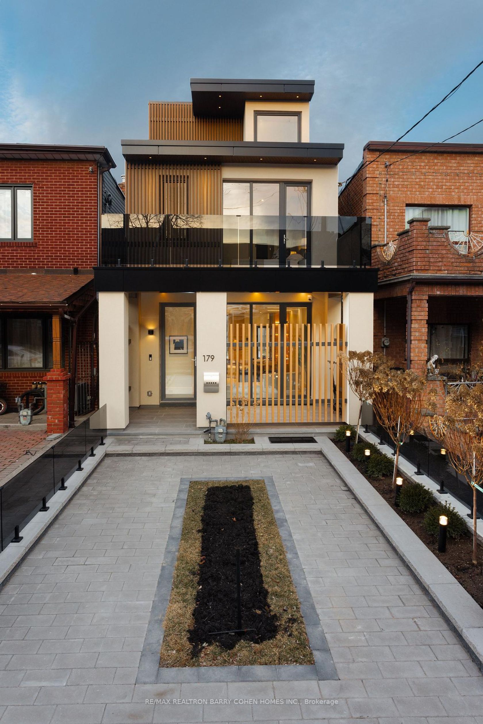 179 Palmerston Avenue, Bellwoods, Toronto 