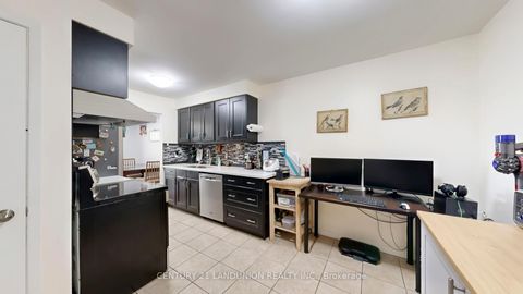 Photo 6 at 132 Silver Springs Boulevard, L'Amoreaux, Toronto