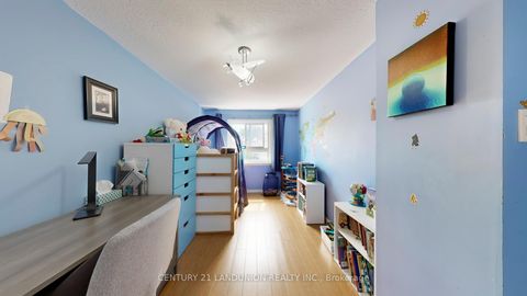 Photo 19 at 132 Silver Springs Boulevard, L'Amoreaux, Toronto Photo 19 at 132 Silver Springs Boulevard, L'Amoreaux, Toronto