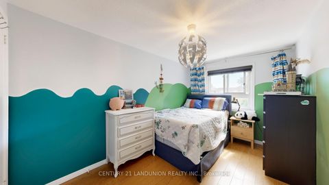 Photo 21 at 132 Silver Springs Boulevard, L'Amoreaux, Toronto