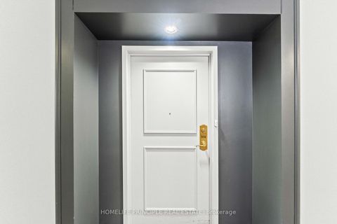 Photo 10 at 502 - 2500 Rutherford Road, Maple, Vaughan