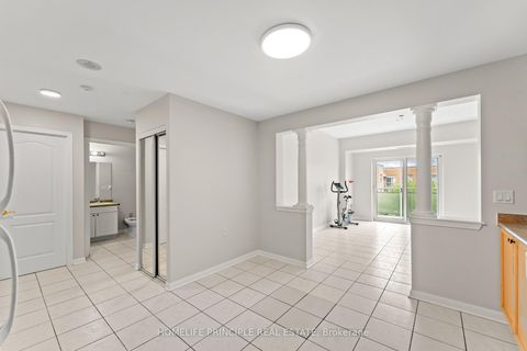 Photo 11 at 502 - 2500 Rutherford Road, Maple, Vaughan
