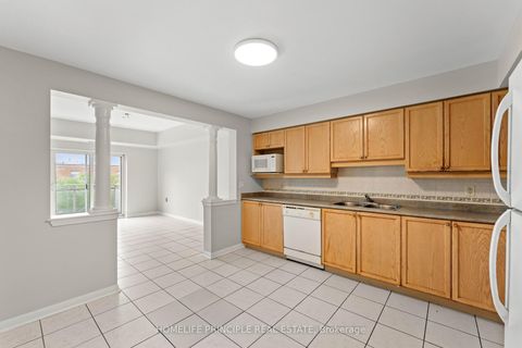 Photo 19 at 502 - 2500 Rutherford Road, Maple, Vaughan