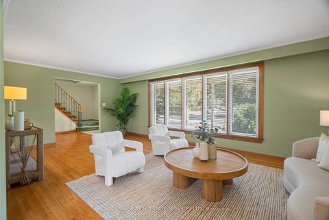Photo 5 at 6 Longfield Road, Rosethorn, Toronto