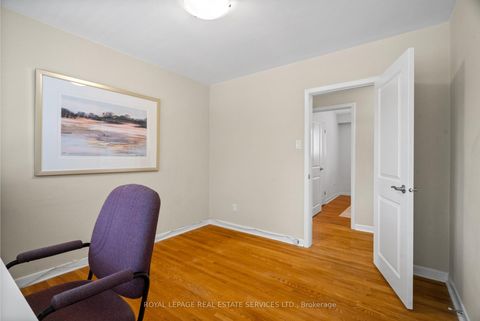 Photo 26 at 6 Longfield Road, Rosethorn, Toronto