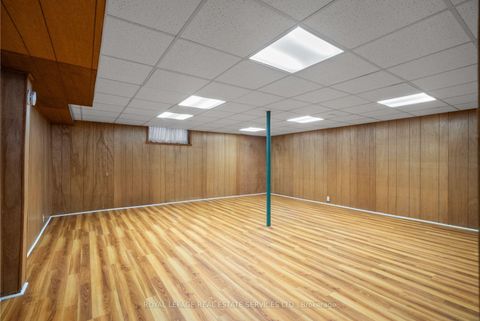 Photo 31 at 6 Longfield Road, Rosethorn, Toronto