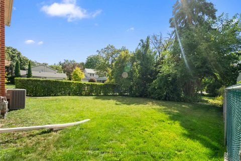 Photo 35 at 6 Longfield Road, Rosethorn, Toronto