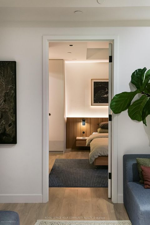 Photo 29 at 612 - 505 Richmond Street W, Waterfront Communities C1, Toronto