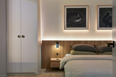 Photo 30 at 612 - 505 Richmond Street W, Waterfront Communities C1, Toronto