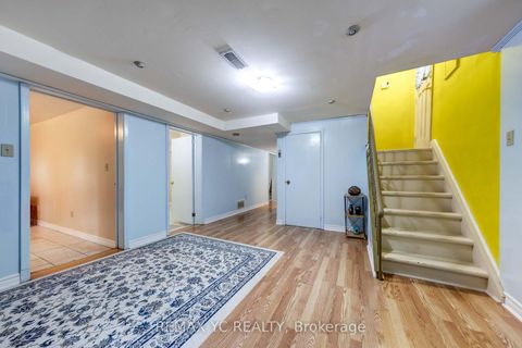 Photo 41 at 18 Mullet Road, Newtonbrook East, Toronto