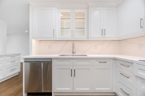Photo 10 at 306 - 2180 Marine Drive, BR Bronte, Oakville