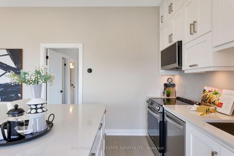 Photo 17 at 503 - 3285 Carding Mill Trail, GO Glenorchy, Oakville