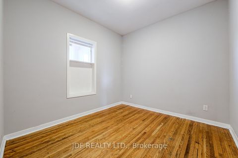 Photo 25 at 740 Lansdowne Avenue, Junction, Toronto