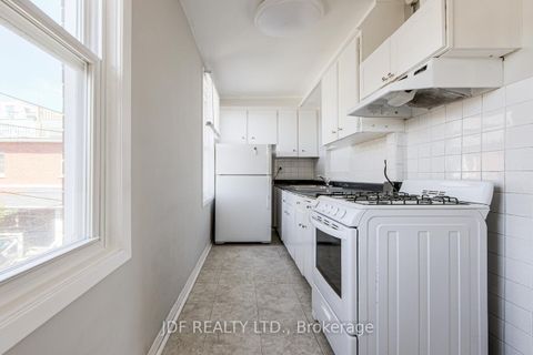 Photo 27 at 740 Lansdowne Avenue, Junction, Toronto