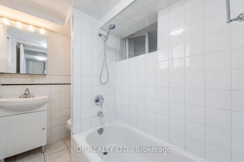 Photo 36 at 740 Lansdowne Avenue, Junction, Toronto