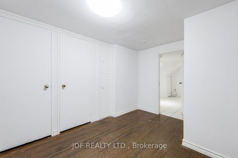 Photo 40 at 740 Lansdowne Avenue, Junction, Toronto