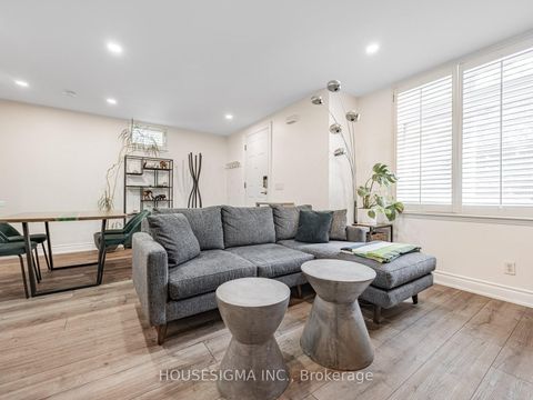 Photo 5 at 5 - 106 Redpath Avenue, Mount Pleasant West, Toronto