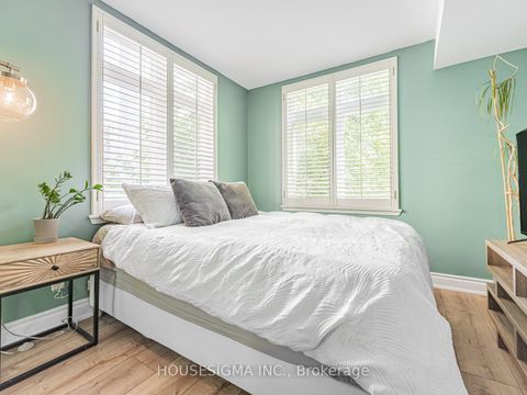 Photo 24 at 5 - 106 Redpath Avenue, Mount Pleasant West, Toronto