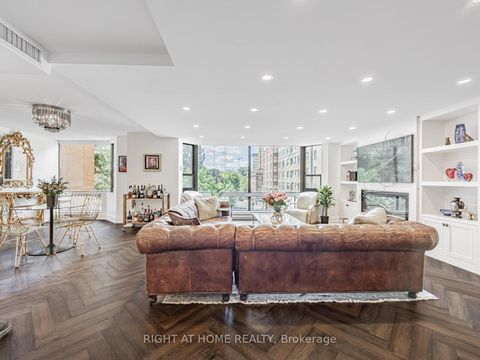 Photo 17 at 401 - 1166 Bay Street, Bay Street Corridor, Toronto