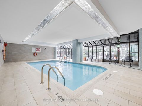 Photo 34 at 401 - 1166 Bay Street, Bay Street Corridor, Toronto