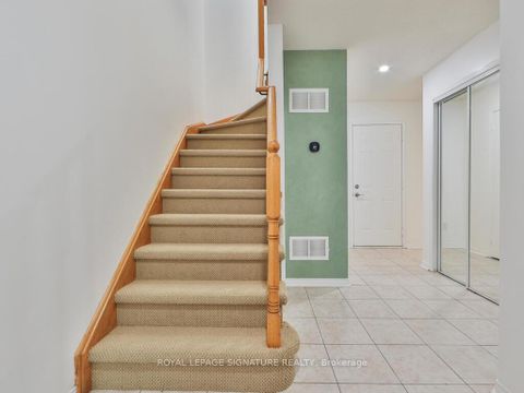 Photo 8 at 41 Stagecoach Circle, Centennial Scarborough, Toronto