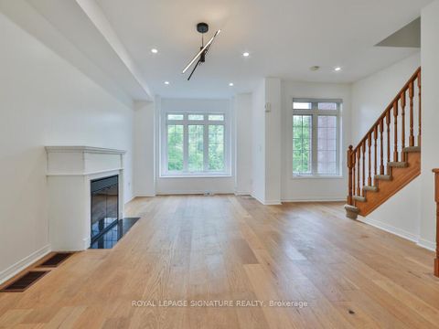 Photo 9 at 41 Stagecoach Circle, Centennial Scarborough, Toronto