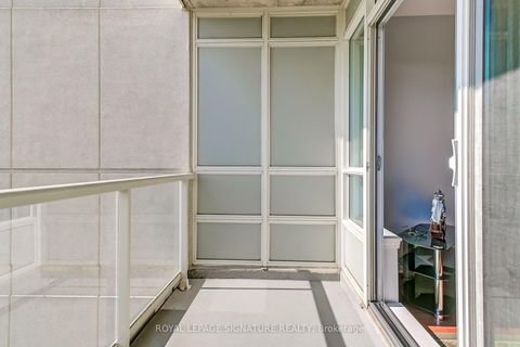 Photo 32 at 320 - 3865 Lake Shore Boulevard W, Long Branch, Toronto