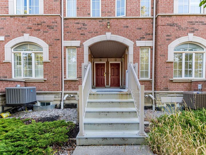 Photo 3 at 11 - 3055 Elmcreek Road, Cooksville, Mississauga