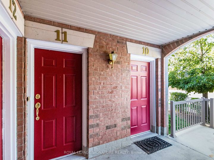Photo 4 at 11 - 3055 Elmcreek Road, Cooksville, Mississauga