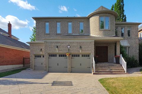 Photo 1 at 56 Wingate Crescent, Bayview Hill, Richmond Hill