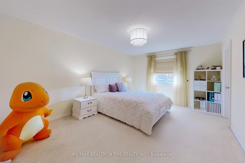 Photo 22 at 56 Wingate Crescent, Bayview Hill, Richmond Hill
