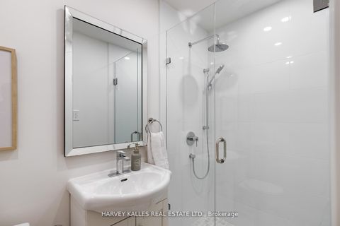 Photo 13 at 10 Northolt Court, Humber Valley, Toronto