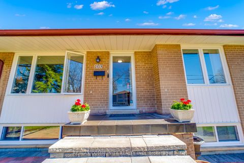 Photo 4 at 103 Packard Boulevard, Bendale, Toronto