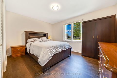 Photo 16 at 103 Packard Boulevard, Bendale, Toronto