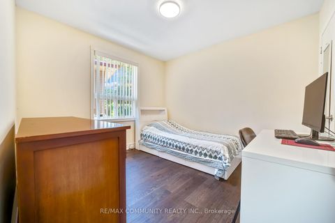 Photo 18 at 103 Packard Boulevard, Bendale, Toronto
