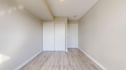 Photo 21 at 912 - 18 Harding Boulevard E, Harding, Richmond Hill