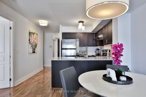 Photo 4 at 404 - 7 North Park Road, Beverley Glen, Vaughan