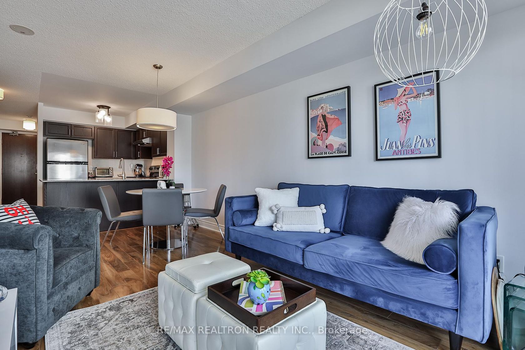 404 - 7 North Park Road, Beverley Glen, Vaughan 