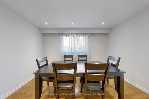 Photo 9 at 287 Manchester Drive, London, Newmarket