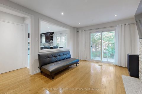 Photo 11 at 287 Manchester Drive, London, Newmarket