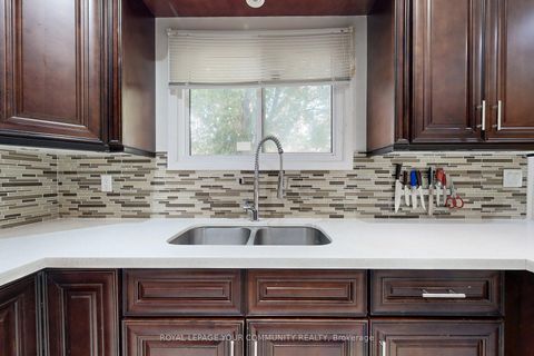 Photo 15 at 287 Manchester Drive, London, Newmarket