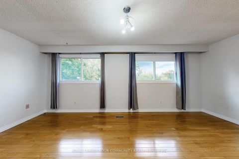 Photo 22 at 287 Manchester Drive, London, Newmarket