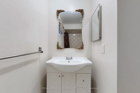 Photo 34 at 287 Manchester Drive, London, Newmarket Photo 34 at 287 Manchester Drive, London, Newmarket