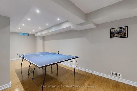 Photo 38 at 287 Manchester Drive, London, Newmarket